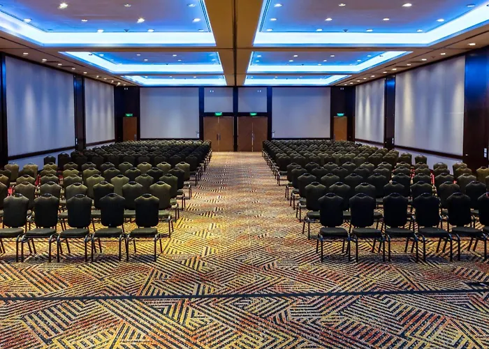 - Trade Center By Ihg Hotel