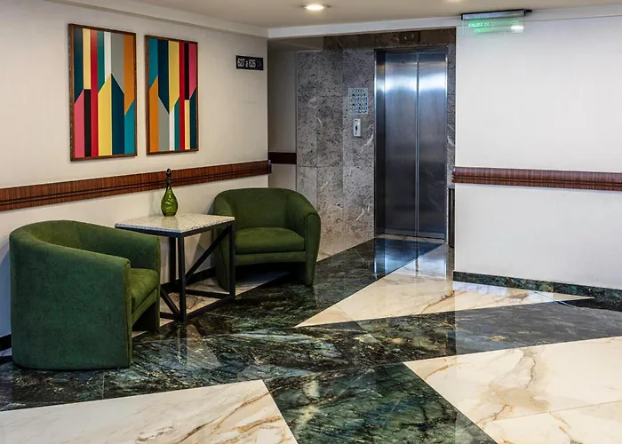 - Trade Center By Ihg