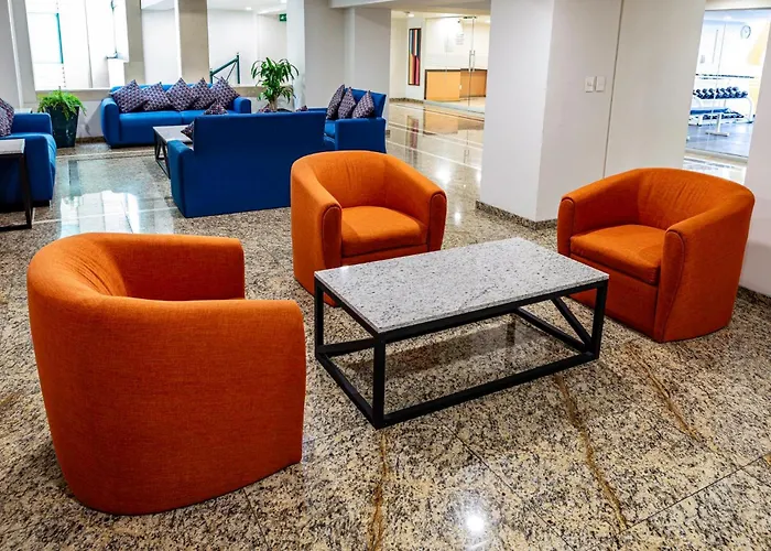 Hotel - Trade Center By Ihg 4*
