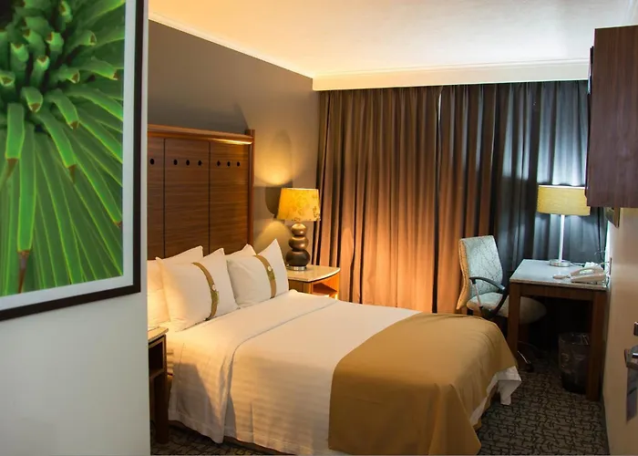 - Trade Center By Ihg 4*