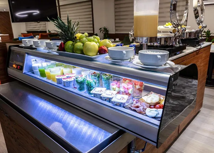 - Trade Center By Ihg