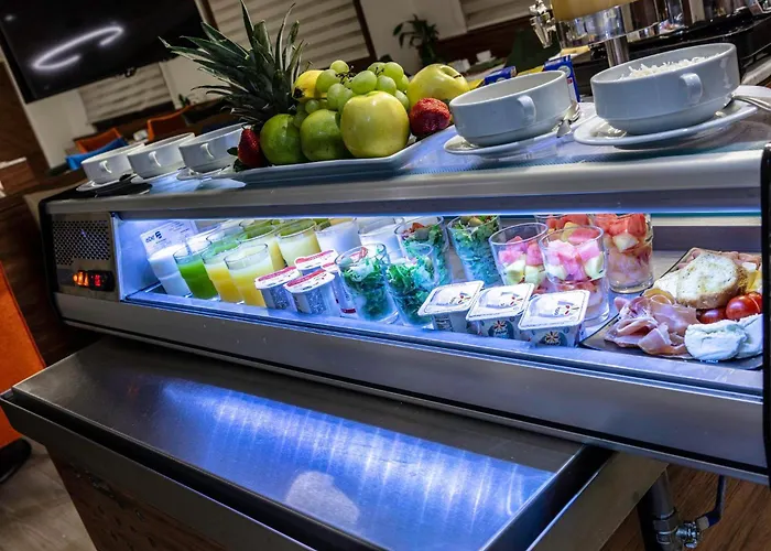 - Trade Center By Ihg Hotel Mexico
